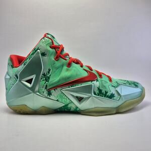 NIKE Lebron 11 "Christmas" Basketball Shoes Mens Size 10